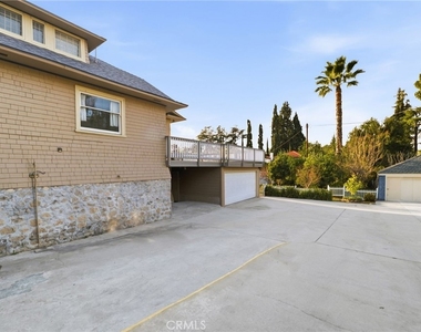 1200 Cedar Avenue - Photo Thumbnail 43