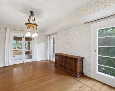 1200 Cedar Avenue - Photo Thumbnail 12