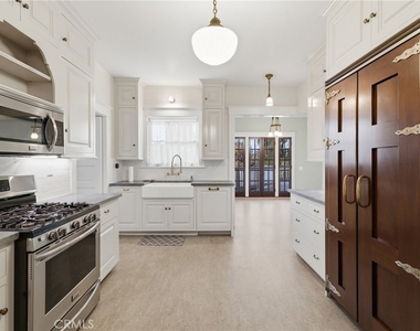 1200 Cedar Avenue - Photo Thumbnail 14