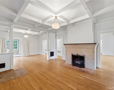 1200 Cedar Avenue - Photo Thumbnail 6