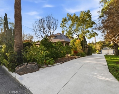 1200 Cedar Avenue - Photo Thumbnail 42
