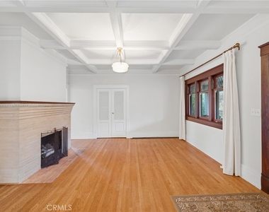 1200 Cedar Avenue - Photo Thumbnail 7