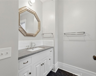 1200 Cedar Avenue - Photo Thumbnail 21