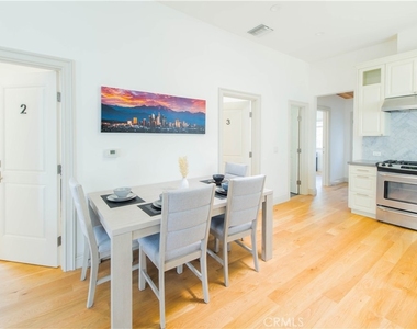 1275 W 23rd - Photo Thumbnail 10