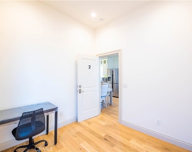1275 W 23rd - Photo Thumbnail 23