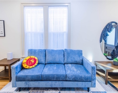 1275 W 23rd - Photo Thumbnail 8
