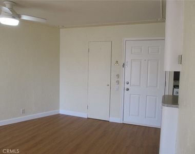 2035 4th Street - Photo Thumbnail 12