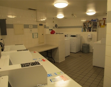 2035 4th Street - Photo Thumbnail 21