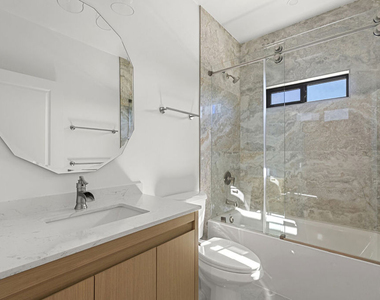 824 N Orange Grove Avenue - Photo Thumbnail 20