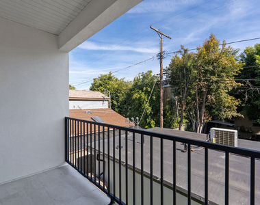 824 N Orange Grove Avenue - Photo Thumbnail 16