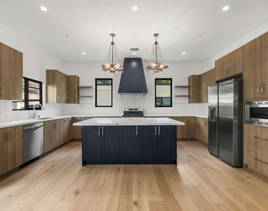 824 N Orange Grove Avenue - Photo Thumbnail 1