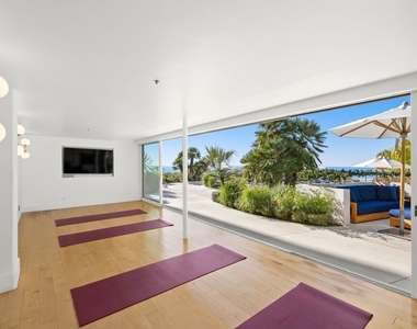 101 Ocean Avenue - Photo Thumbnail 19