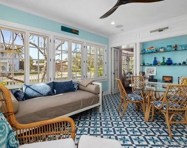 532 Marina Ave - Photo Thumbnail 18