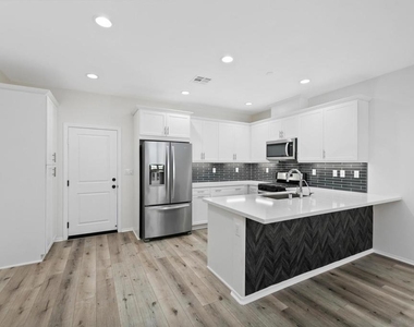 1257 Calle Datura - Photo Thumbnail 3