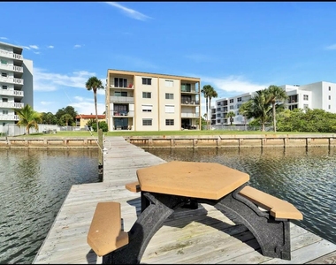 300 Croton Avenue - Photo Thumbnail 22