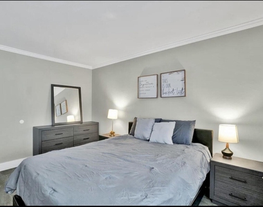 300 Croton Avenue - Photo Thumbnail 13