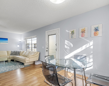 605 Flanders M - Photo Thumbnail 7