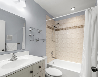 605 Flanders M - Photo Thumbnail 9