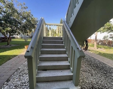 66 Easthampton C - Photo Thumbnail 1