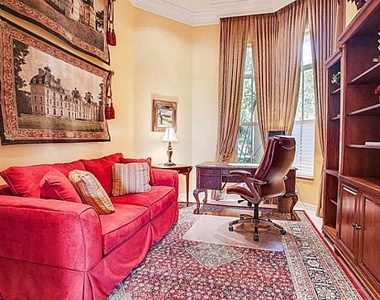 114 Tranquilla Drive - Photo Thumbnail 3