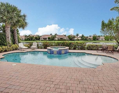114 Tranquilla Drive - Photo Thumbnail 11