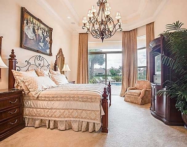 114 Tranquilla Drive - Photo Thumbnail 9