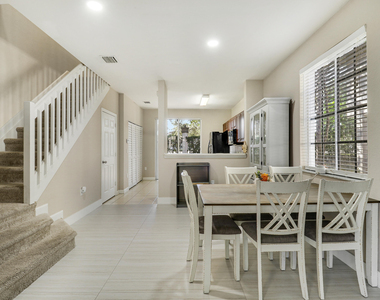 4170 Napoli Lake Drive - Photo Thumbnail 9