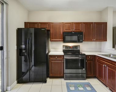 4170 Napoli Lake Drive - Photo Thumbnail 14