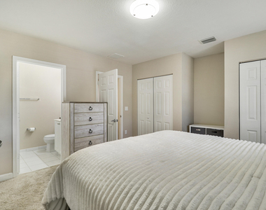 4170 Napoli Lake Drive - Photo Thumbnail 19