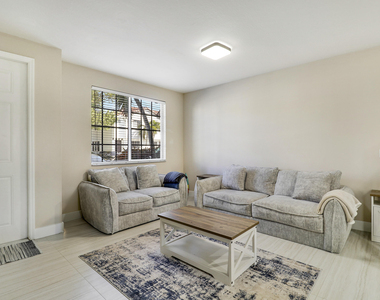 4170 Napoli Lake Drive - Photo Thumbnail 3