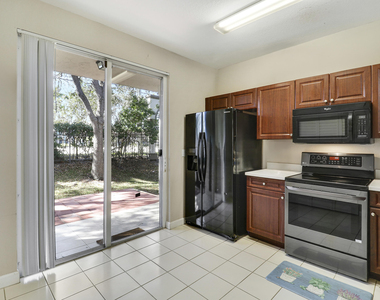 4170 Napoli Lake Drive - Photo Thumbnail 13