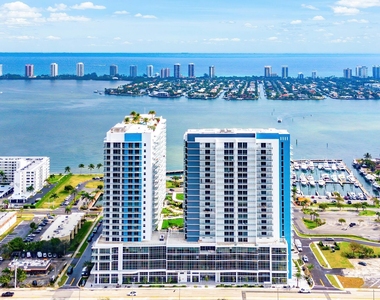 220 Lake Shore Drive - Photo Thumbnail 66