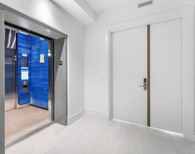 220 Lake Shore Drive - Photo Thumbnail 40