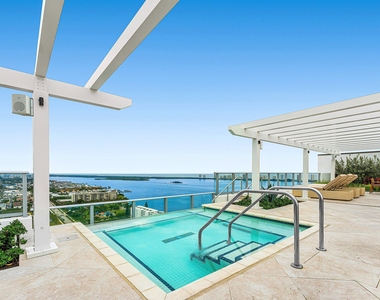 220 Lake Shore Drive - Photo Thumbnail 48