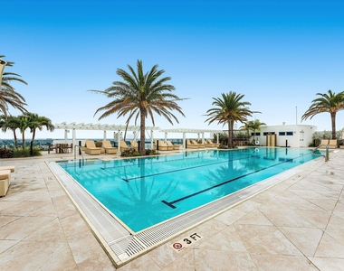 220 Lake Shore Drive - Photo Thumbnail 47