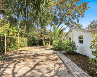 601 Paulina Road - Photo Thumbnail 32