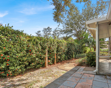 601 Paulina Road - Photo Thumbnail 29