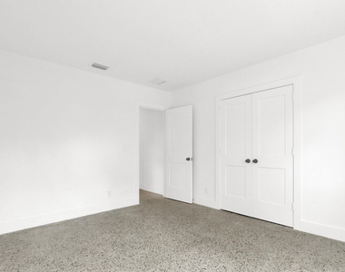 601 Paulina Road - Photo Thumbnail 20