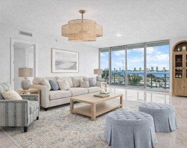 220 Lake Shore Drive - Photo Thumbnail 12