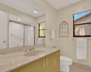 4004 Sw Osprey Creek Way - Photo Thumbnail 20