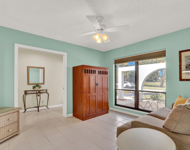 4004 Sw Osprey Creek Way - Photo Thumbnail 21