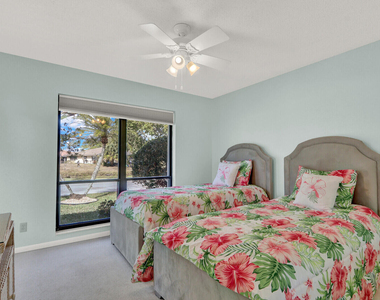 4004 Sw Osprey Creek Way - Photo Thumbnail 18