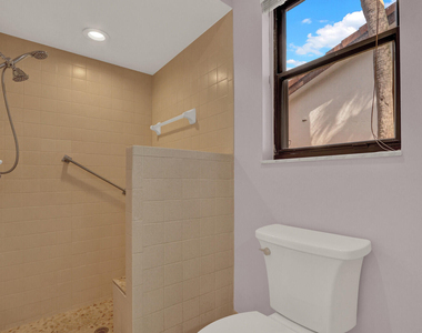 4004 Sw Osprey Creek Way - Photo Thumbnail 17