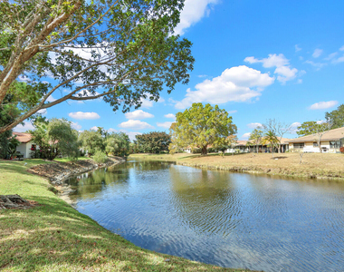 4004 Sw Osprey Creek Way - Photo Thumbnail 2