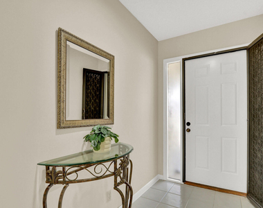 4004 Sw Osprey Creek Way - Photo Thumbnail 3