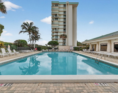 9940 S Ocean Drive - Photo Thumbnail 18
