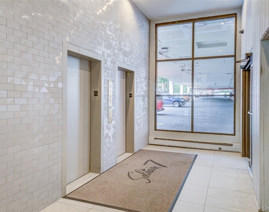 7 Lake Street - Photo Thumbnail 12