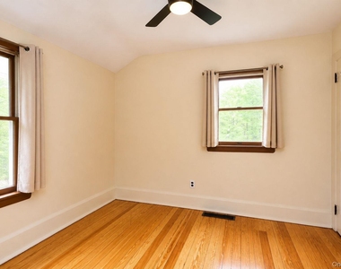 12 Old Turnpike Road - Photo Thumbnail 30