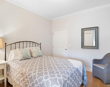 260 Dune Road - Photo Thumbnail 10