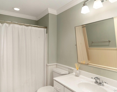 260 Dune Road - Photo Thumbnail 11